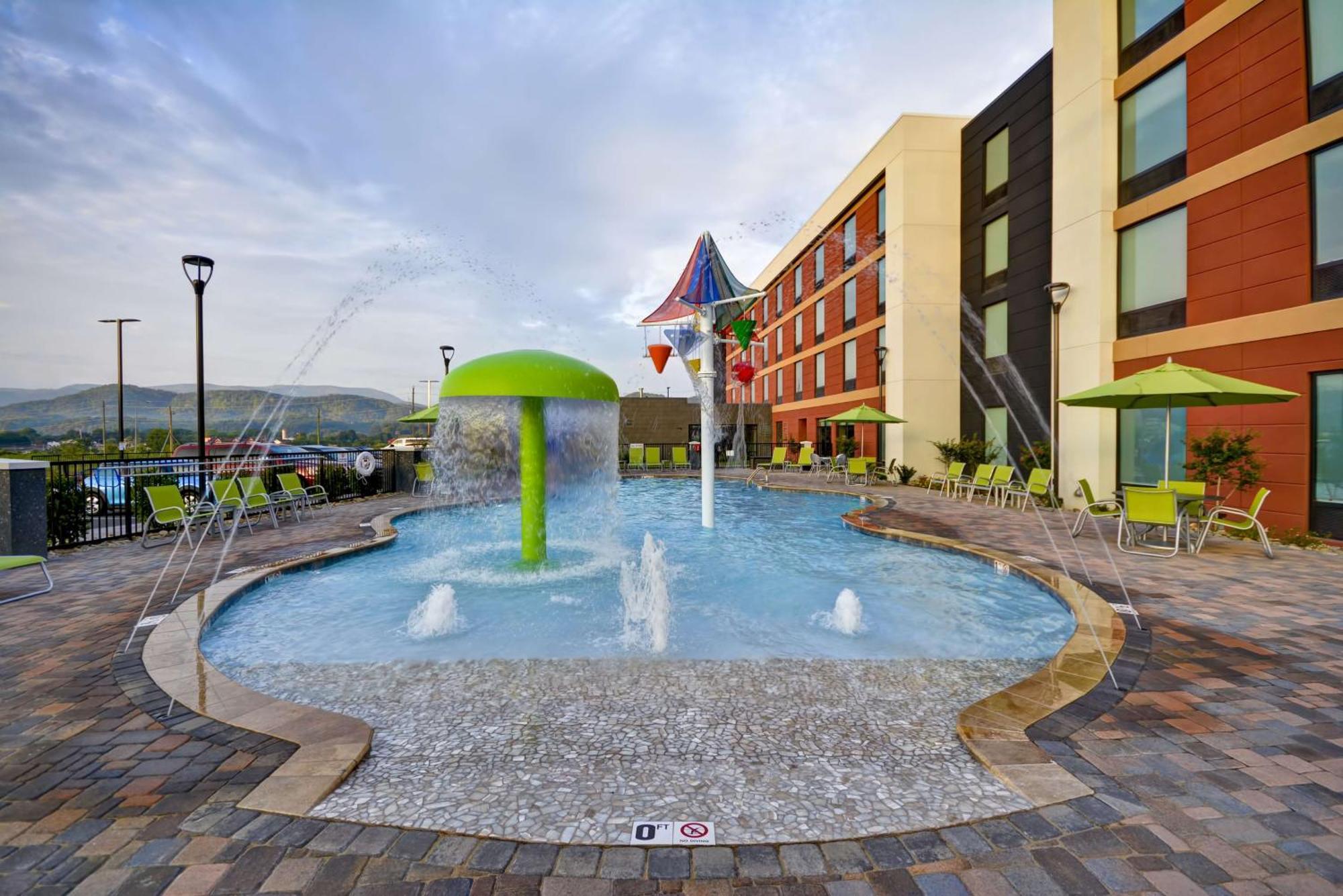 Home2 Suites By Hilton Pigeon Forge Εξωτερικό φωτογραφία