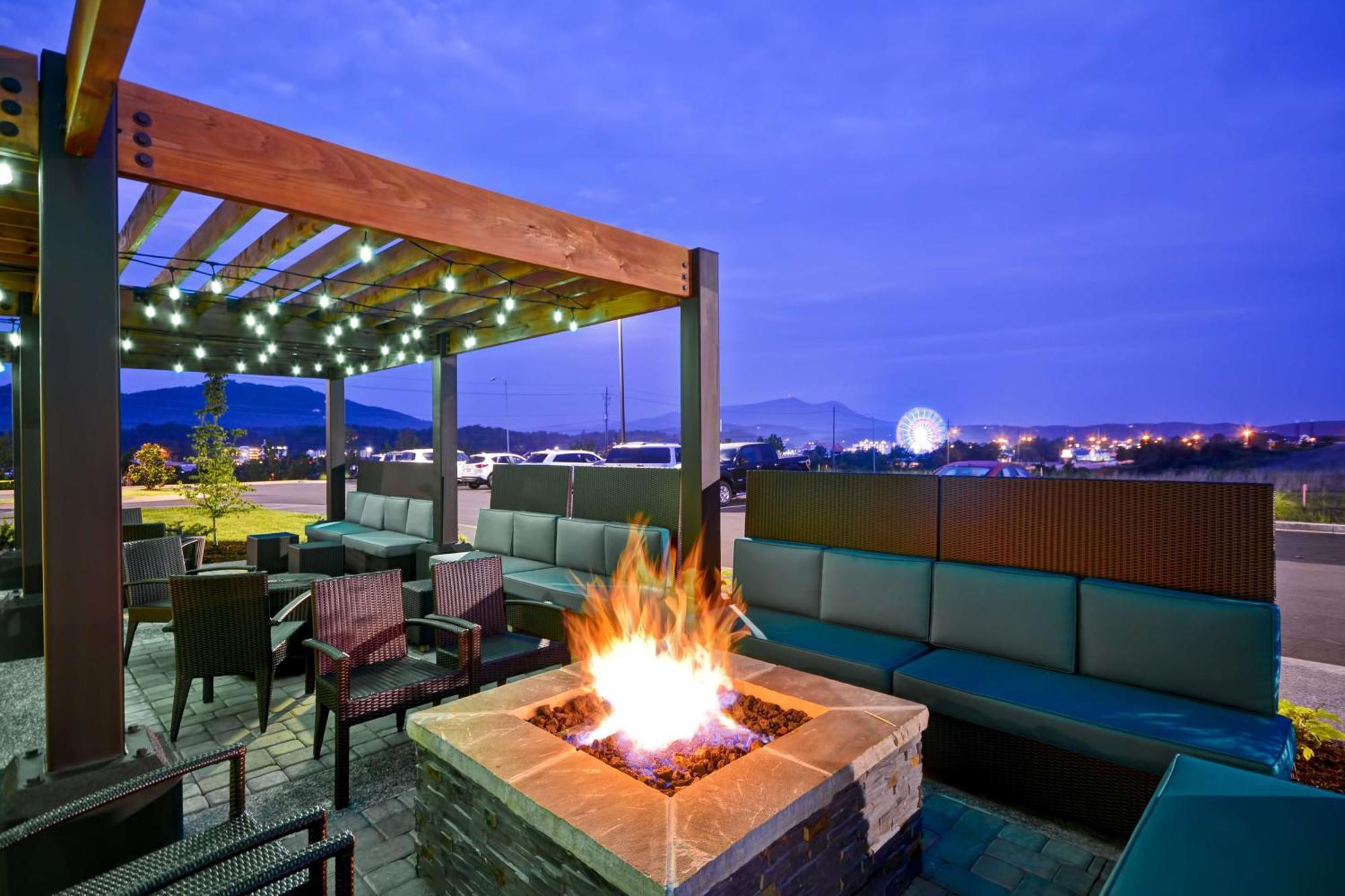 Home2 Suites By Hilton Pigeon Forge Εξωτερικό φωτογραφία